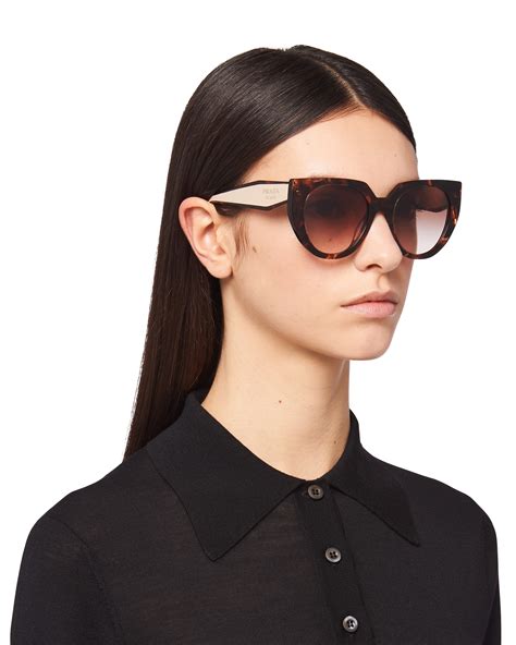 prada sunglasses with white sides